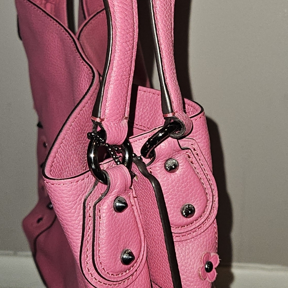 Coach Pink Leather Women's Bag - Picture 3 of 8